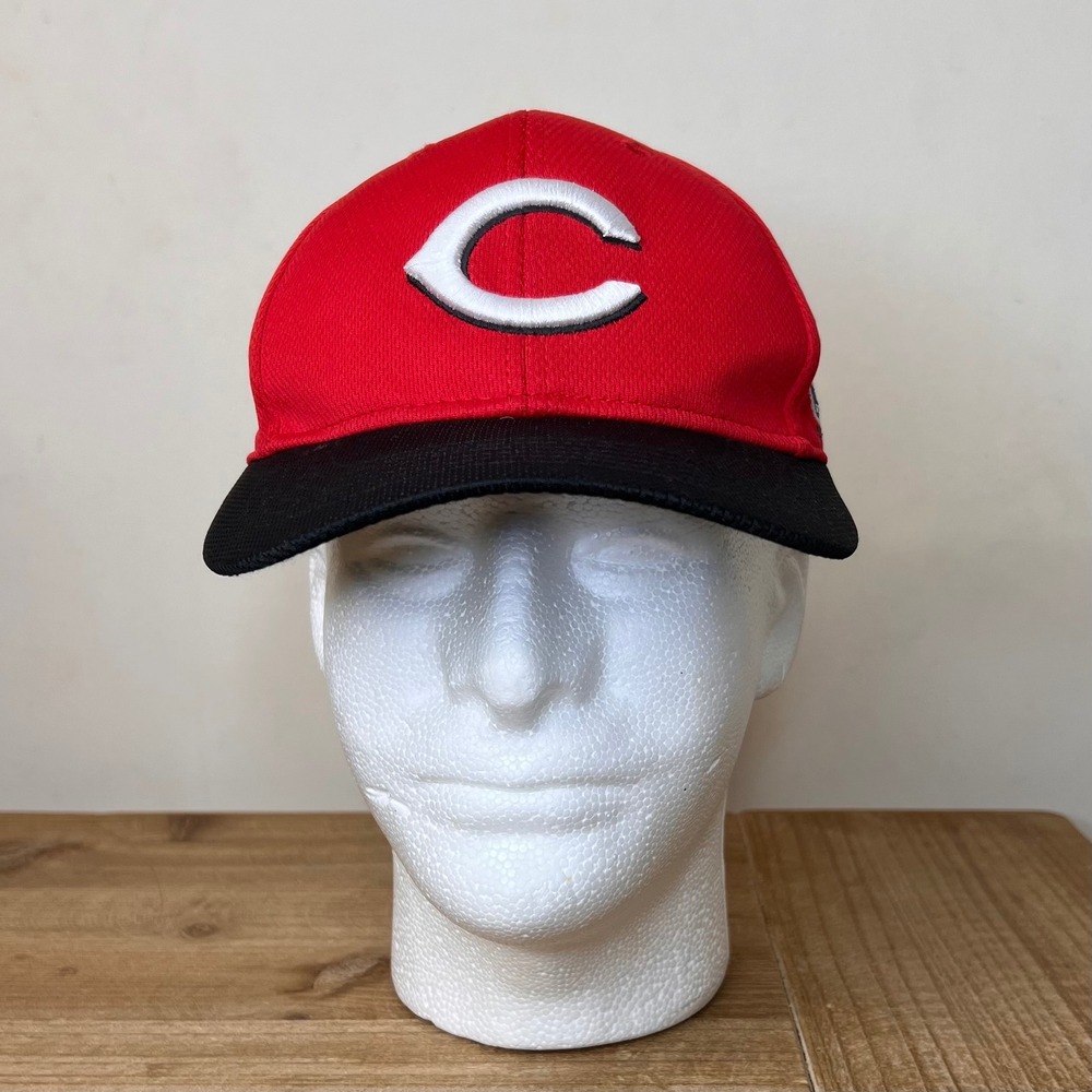 OC Sports Cincinnati Reds MLB Youth Baseball Cap Red Black Adjustable Hat